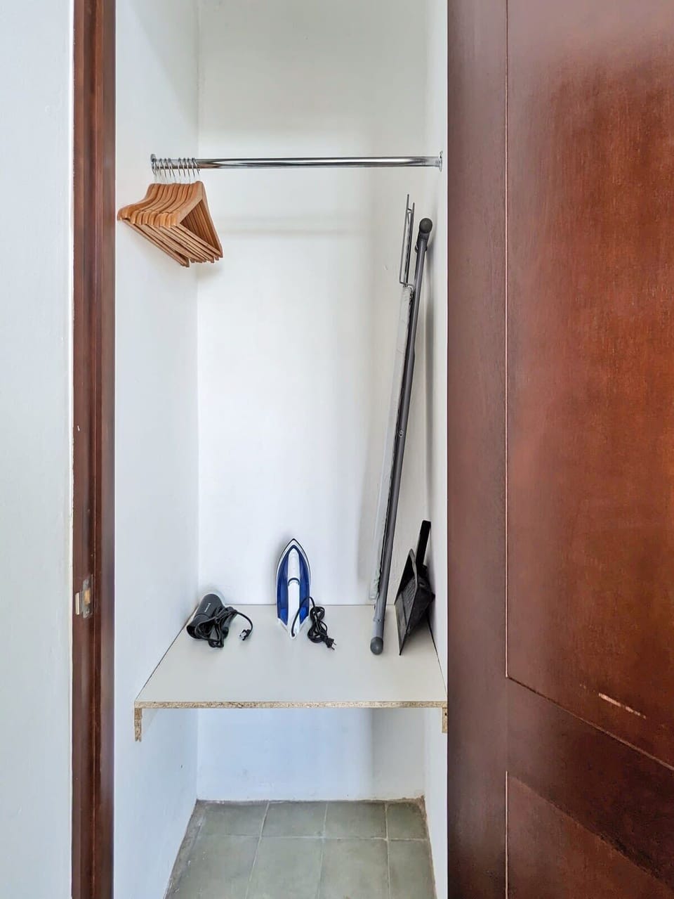 Apartment with essentials