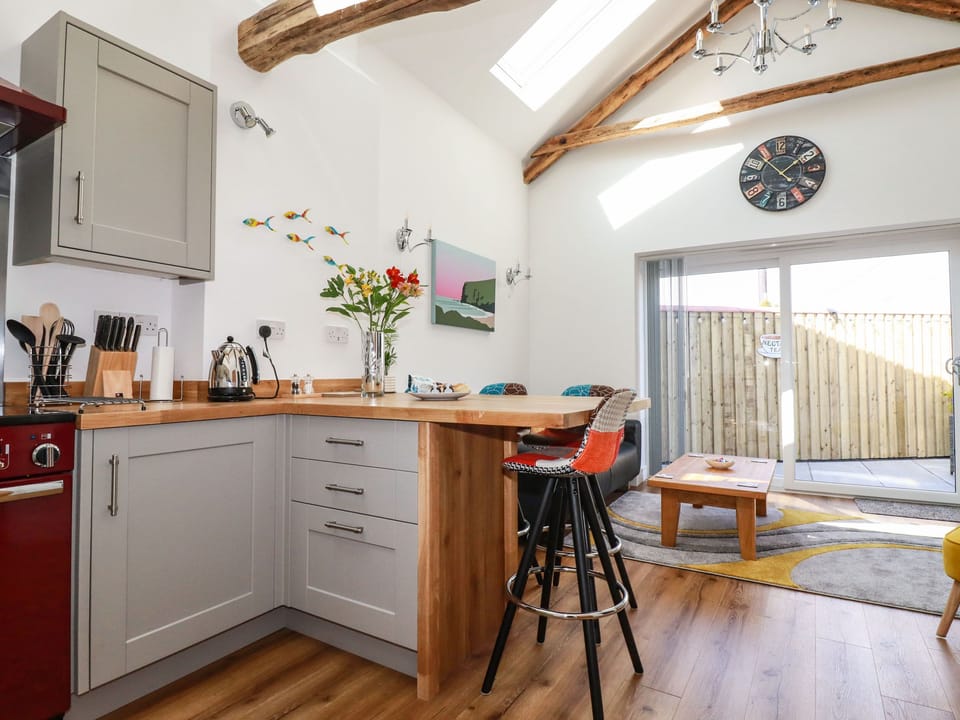 Fridge, dishwasher, electric kettle, toaster