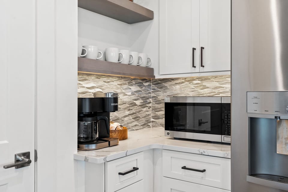 TOP FLOOR KITCHEN