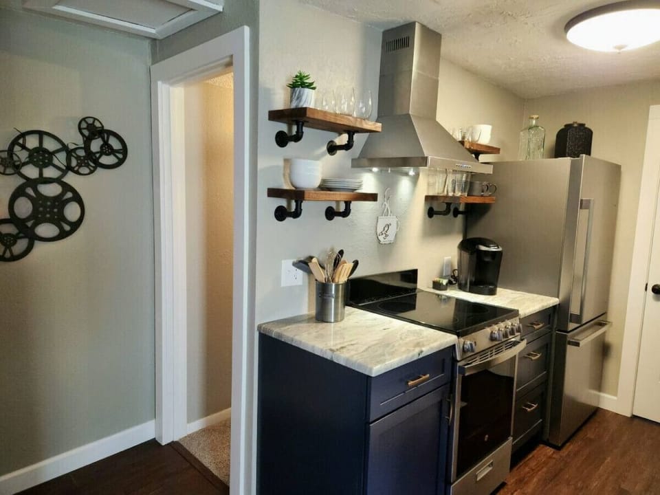 Brand new kitchen!