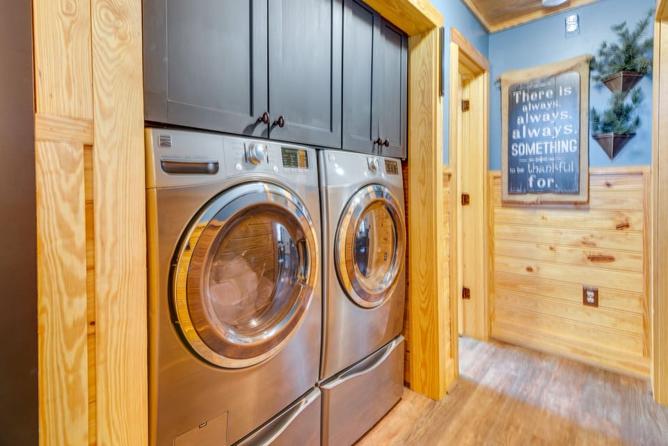 Washer + Dryer