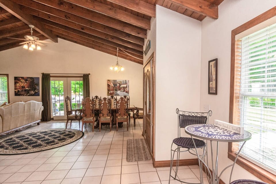 Front Entrance Foyer