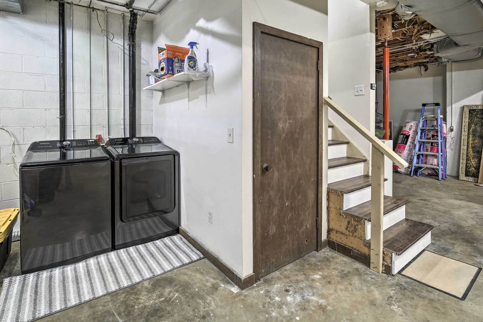 In-Unit Laundry