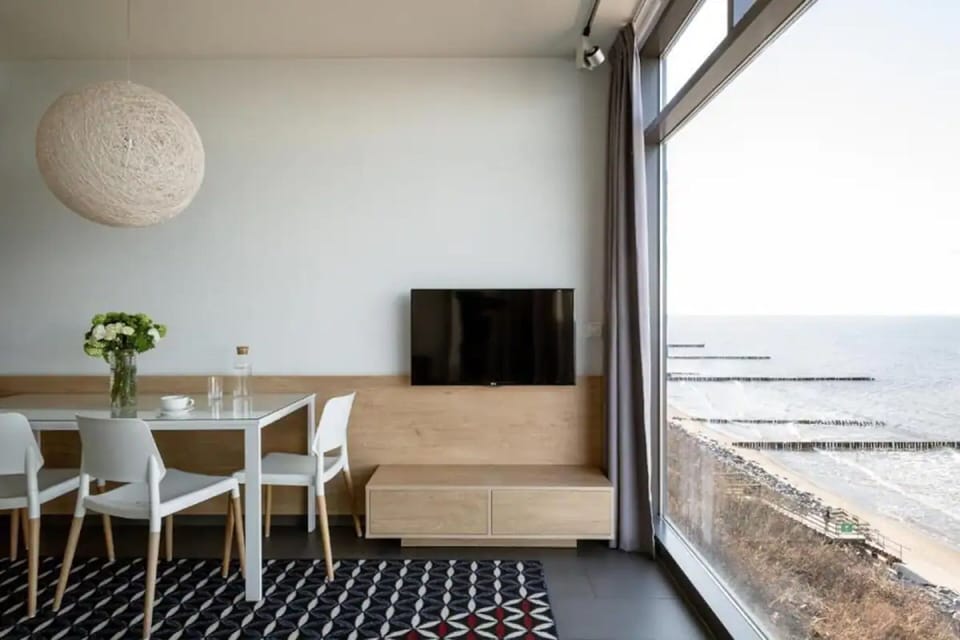 Exclusive Apartment, 2 Bedrooms, Terrace, Sea View | Interior