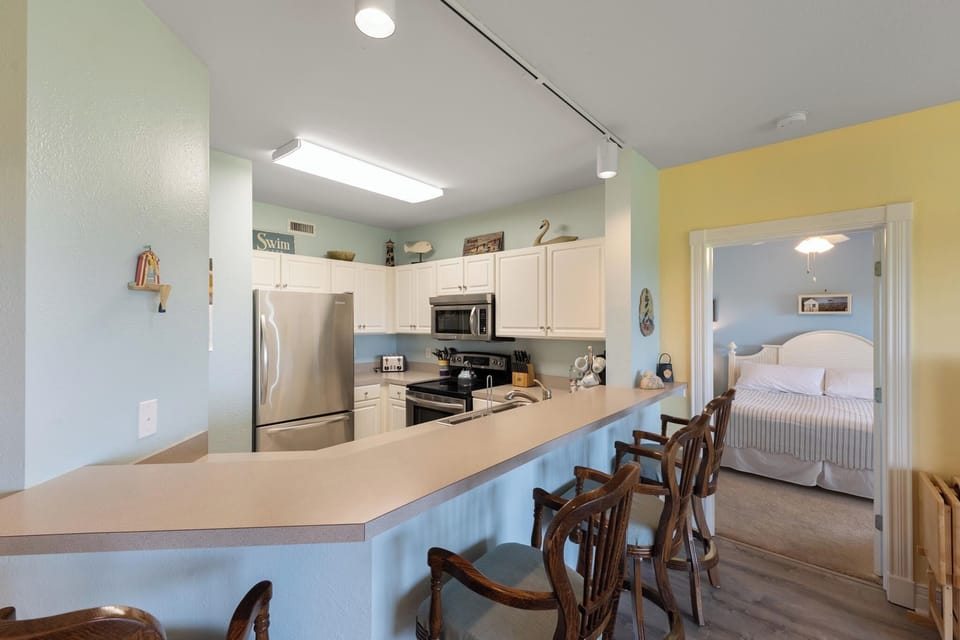 WR5C: Ocean Sunrise | Kitchen