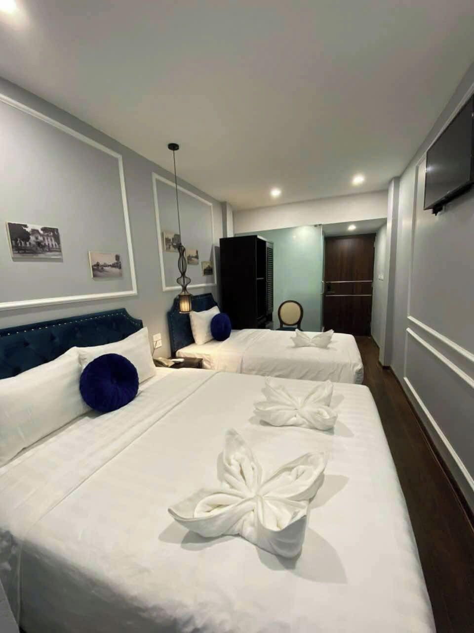 Junior Triple Room | Premium bedding, memory foam beds, minibar, soundproofing