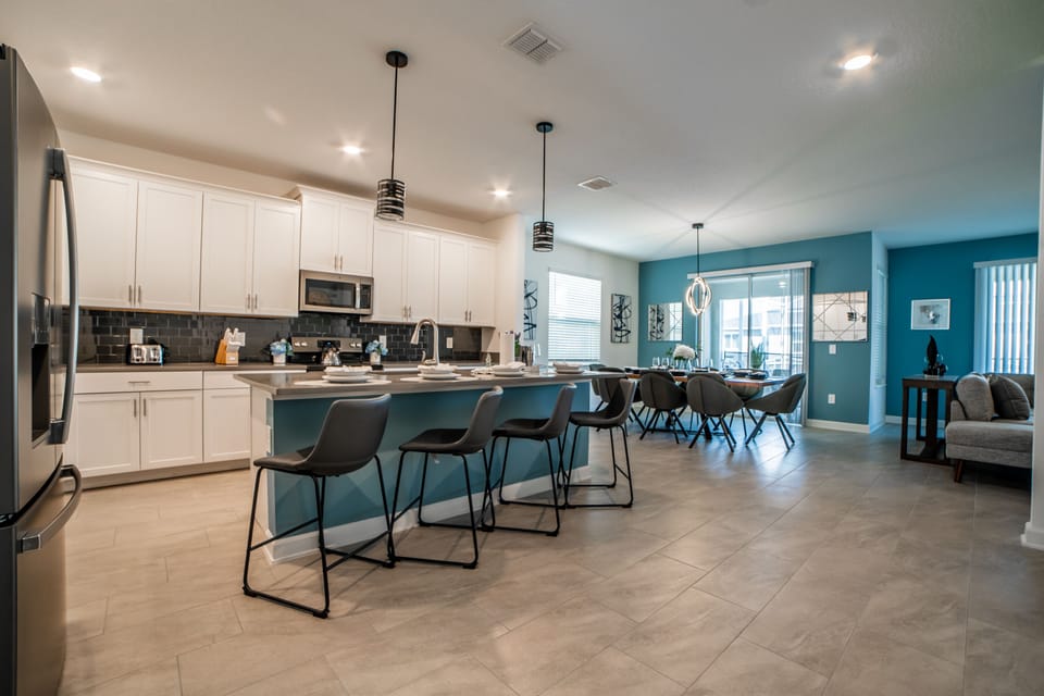 kitchen/ dining room