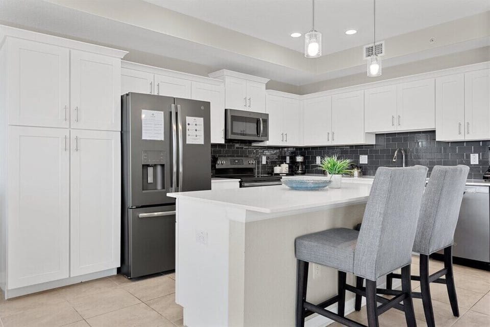 4721 Clock Tower Drive Unit 203 (8).jpg