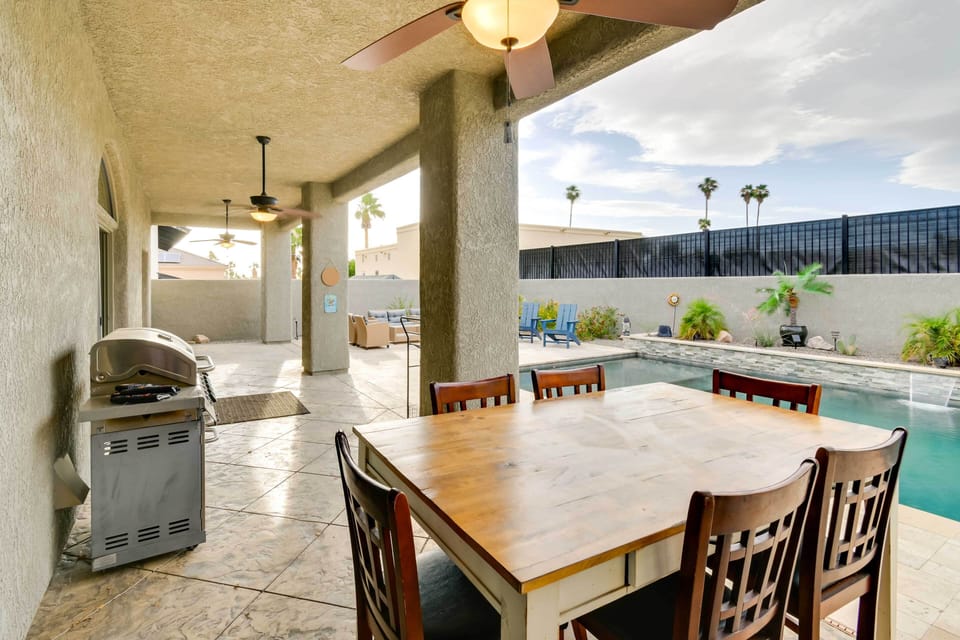 Covered Patio | Gas Grill | Outdoor Dining