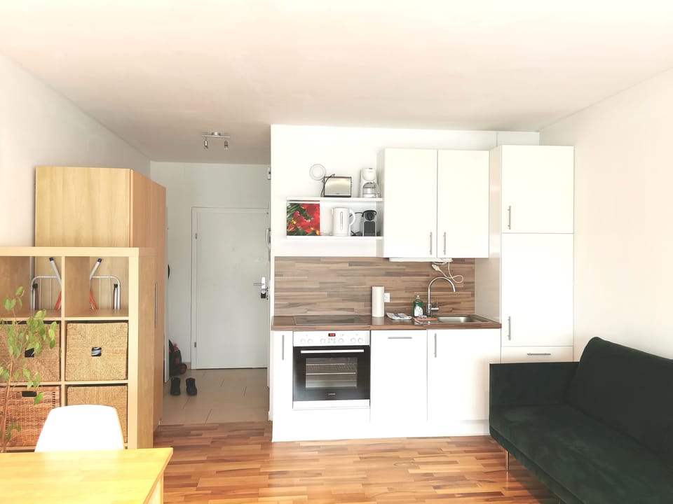 Studio | Living area