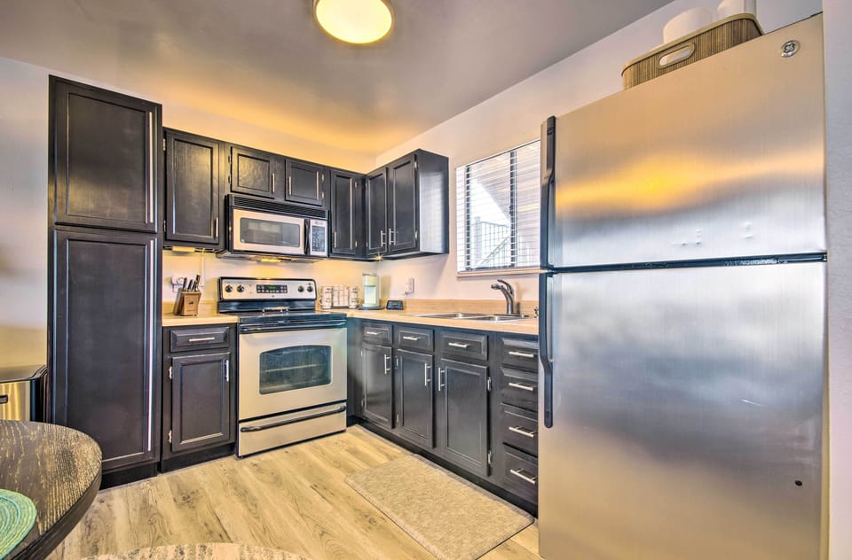 Kitchen | Blender | Slow Cooker | Toaster | Air Fryer | Complimentary Spices