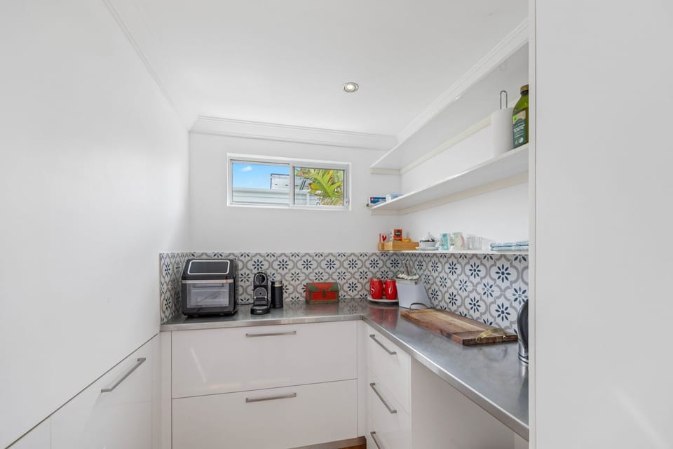 The Vibe Beach House Lake Cathie