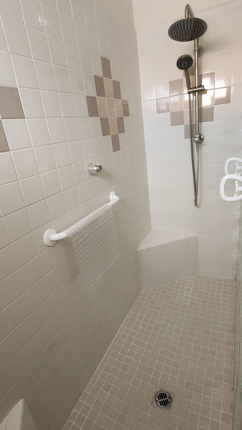 walk/roll in shower with dual hand-held and rain shower head 31.5 inch wide 