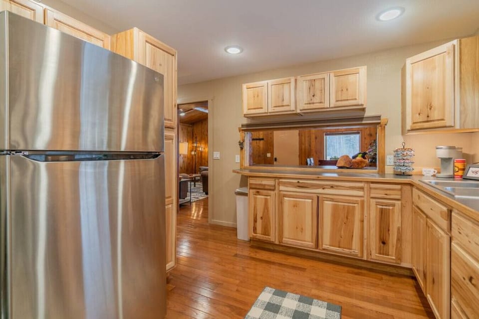 Full Kitchen Looking at Breakfast Bar