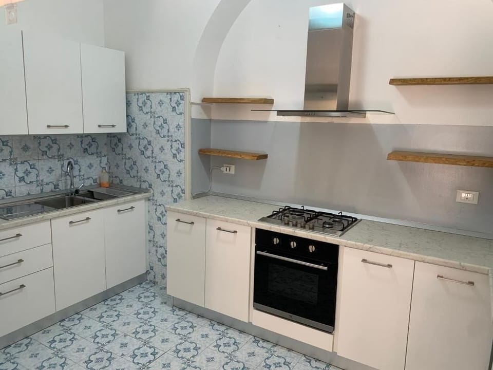 Apartment, 1 Bedroom, Garden View | Interior