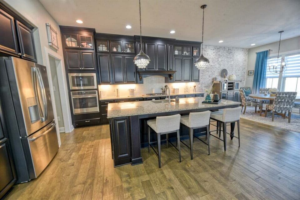 Large Kitchen
