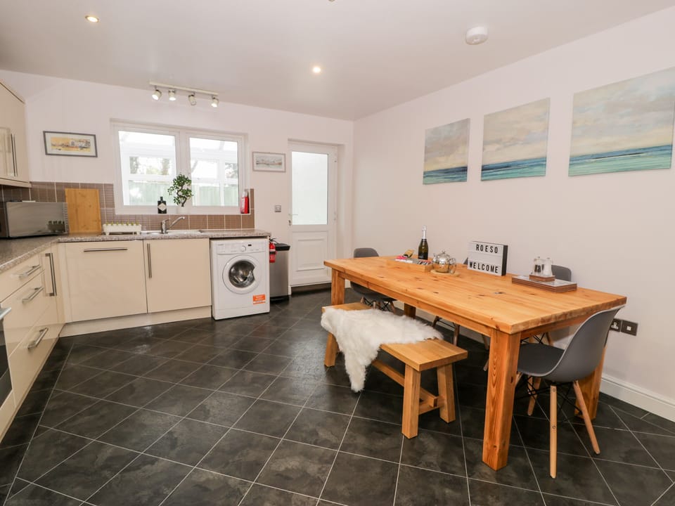 Fridge, electric kettle, toaster, cookware/dishes/utensils