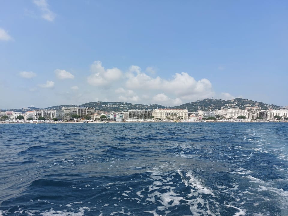 Palais Miramar, Cannes Boulevard de la Croisette. 