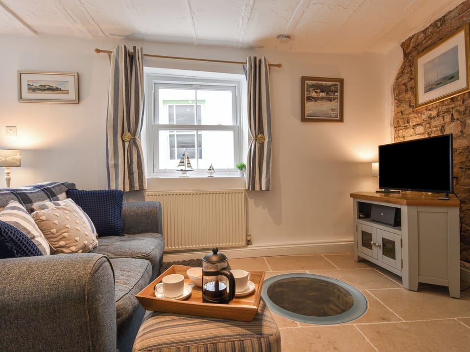 Cottage | Living area
