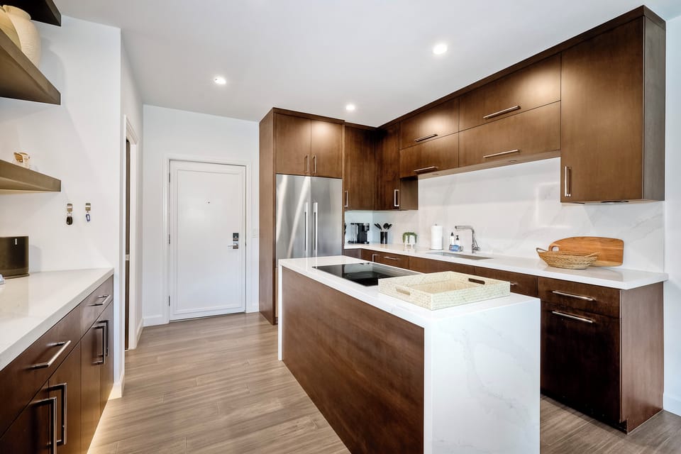 Modern kitchen.