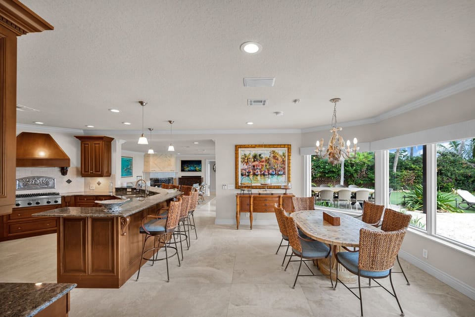 Breakfast area