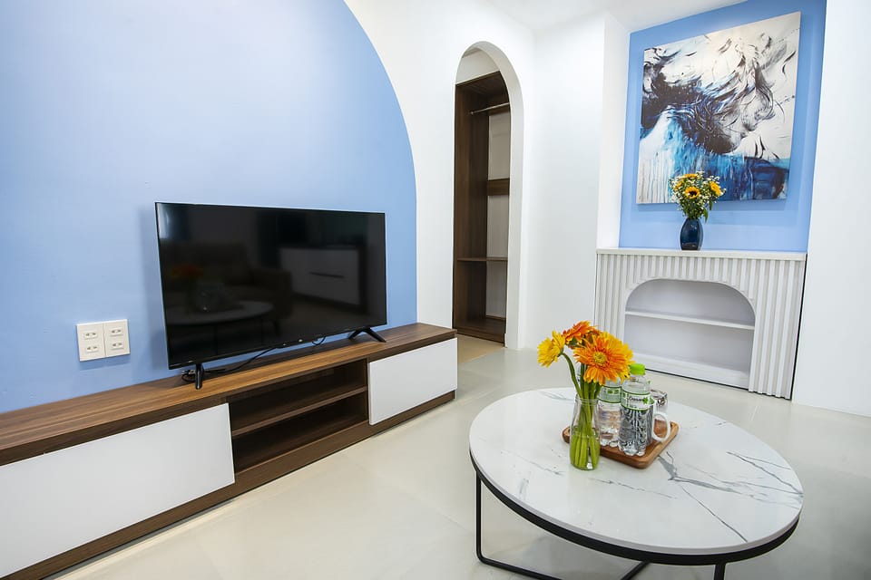 Family Studio Suite, 1 Bedroom | Premium bedding, memory foam beds, minibar, desk
