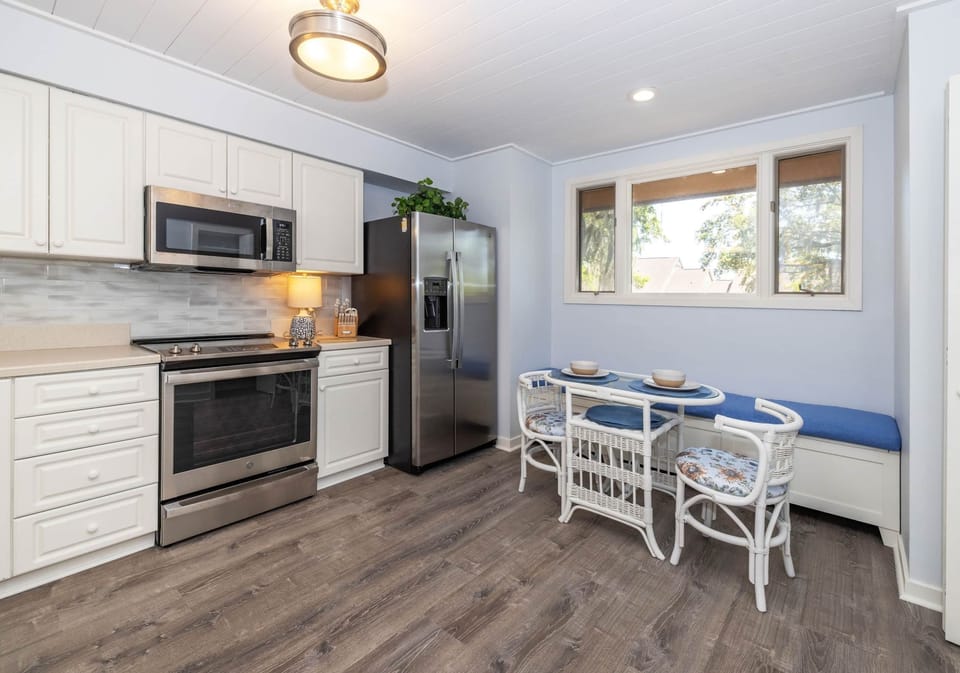 Kitchen (2)