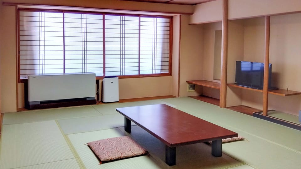 Standard Japanese-Style Room with 15 Tatami, Indoor Bath, Non-Smoking (One room or multiple rooms) | In-room safe