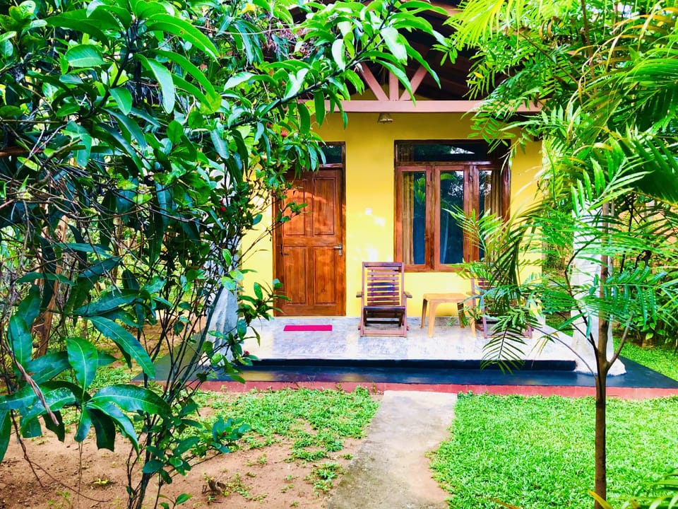 Deluxe Cottage, 1 Bedroom, Non Smoking, Lake View | 1 bedroom, desk, soundproofing, iron/ironing board