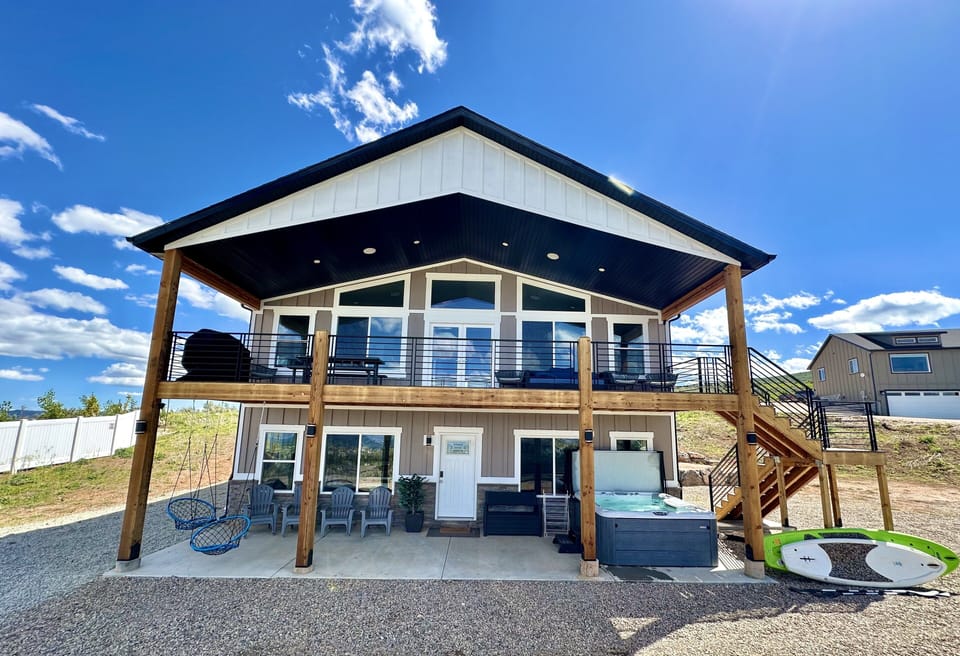 Front cabin