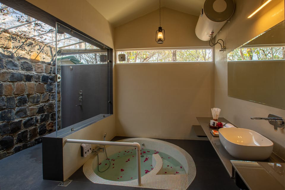 Deep soaking tub, rainfall showerhead, free toiletries, hair dryer