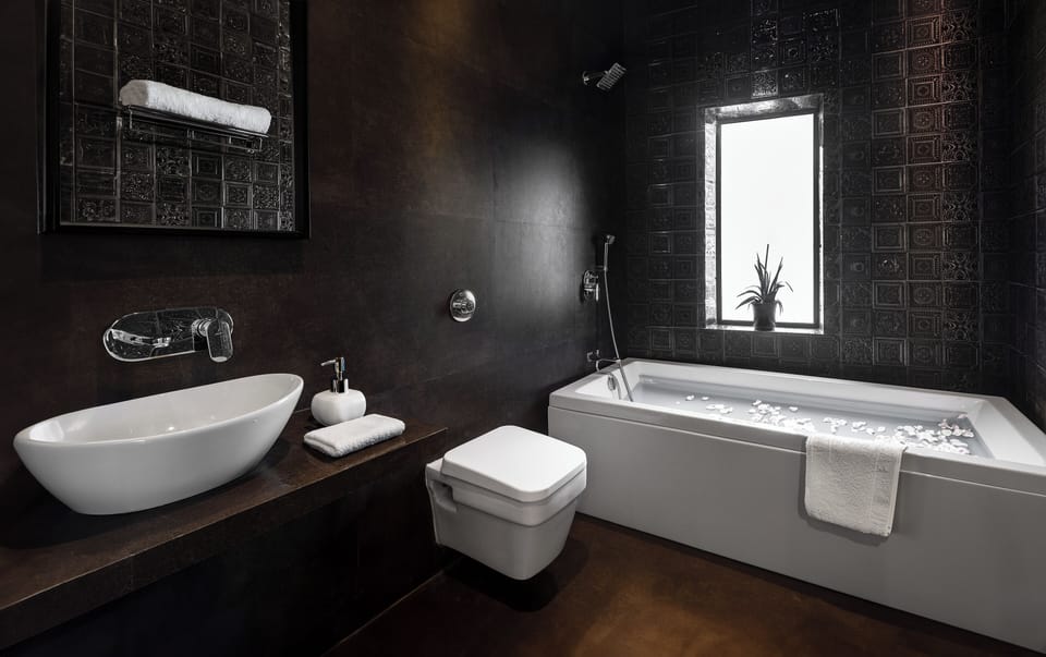 Premium Club Room with 2 way Airport Transfers and Cocktail Houes | Soundproofing, free WiFi