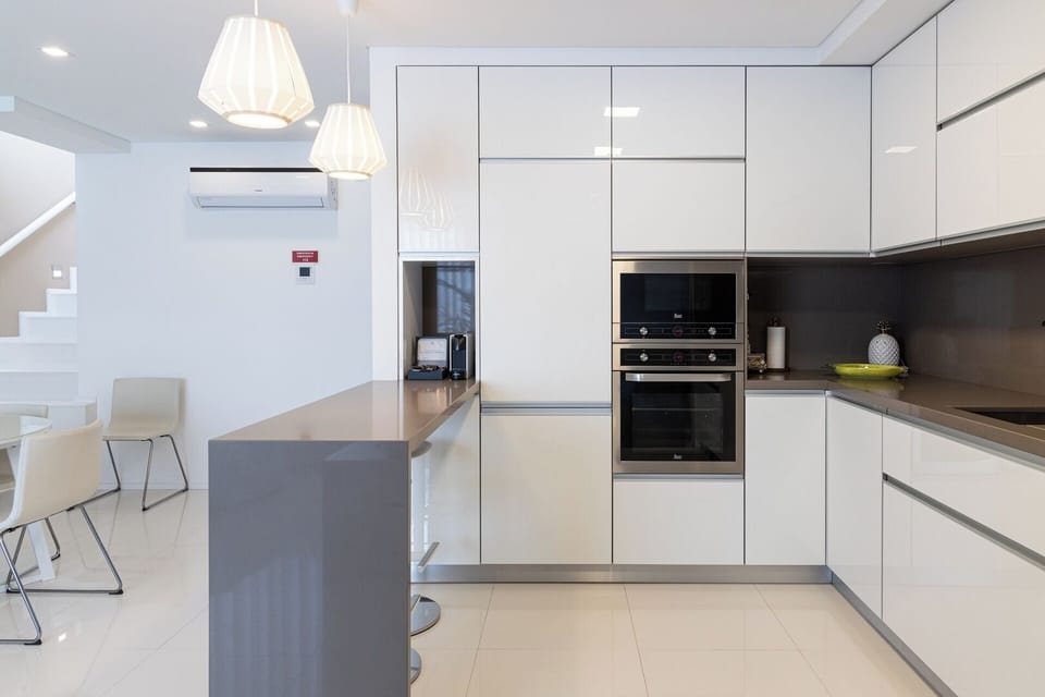 Cozinha e sala em openspace
Kitchen and Living / dining room