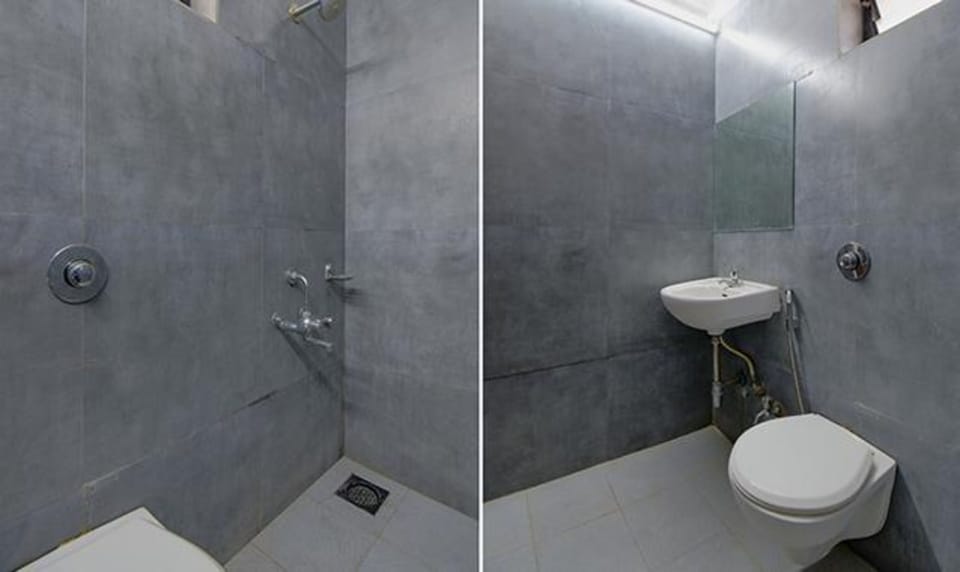 Shower, rainfall showerhead, free toiletries, towels