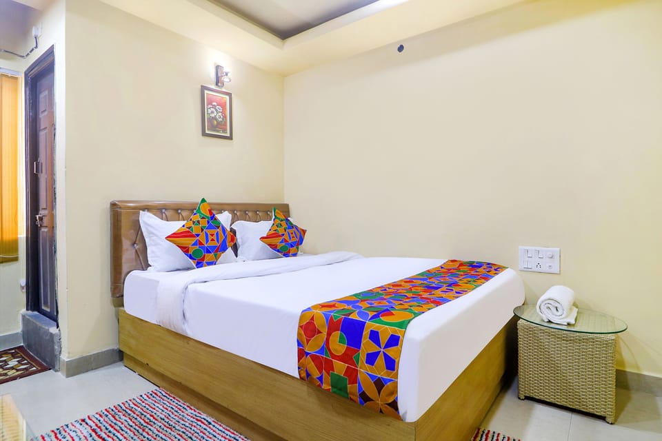 Deluxe Room | Egyptian cotton sheets, premium bedding, in-room safe, free WiFi