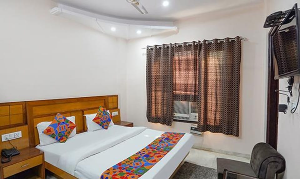Deluxe Room | Egyptian cotton sheets, premium bedding, in-room safe, free WiFi