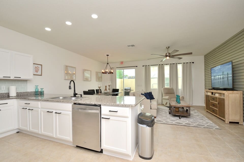 Open concept! Modern farm house design 