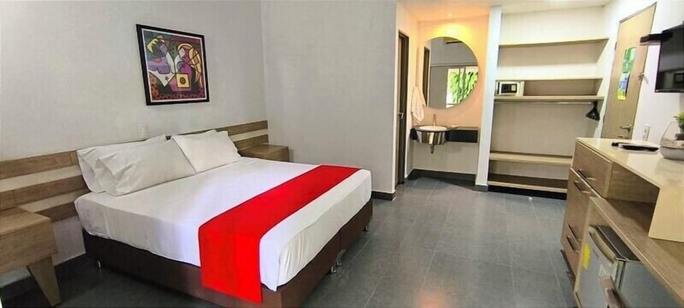 Classic Room, 1 Double Bed | Premium bedding, minibar, free WiFi, bed sheets
