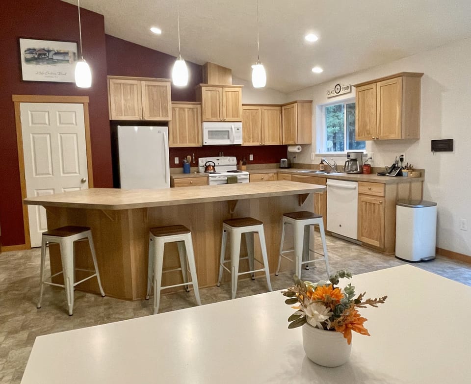 Open concept for family and friends