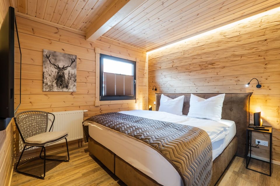 House | 2 bedrooms, Egyptian cotton sheets, premium bedding, in-room safe