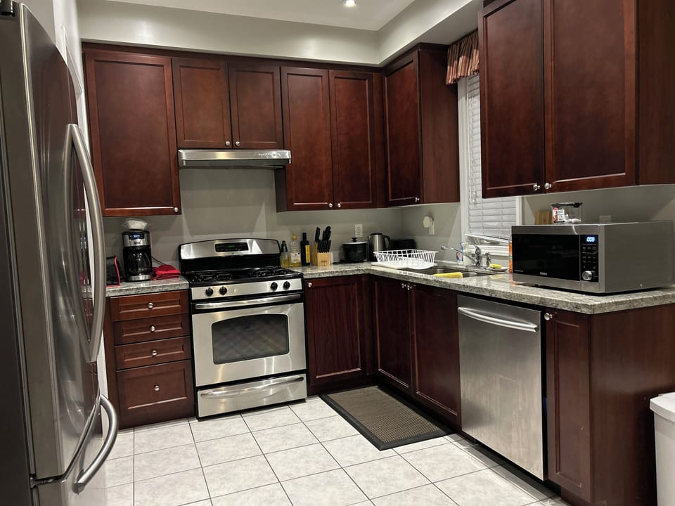 Kitchen (1)