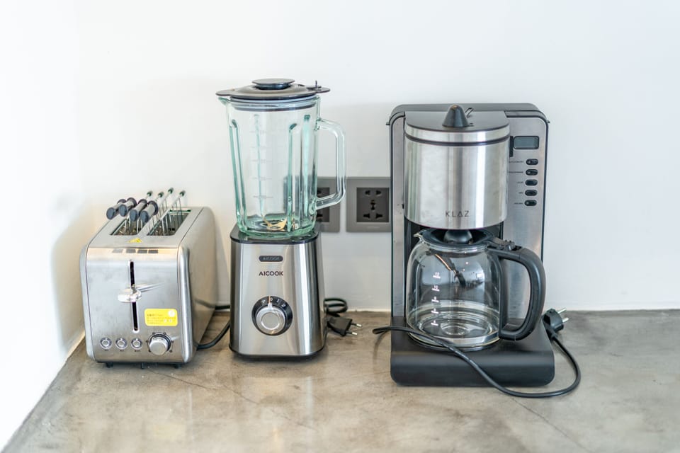 Superior Villa | Private kitchen | Coffee/tea maker, cookware/dishes/utensils