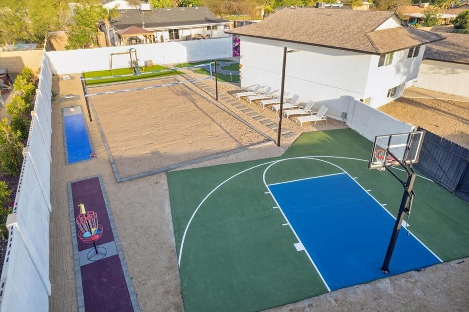 Sport court