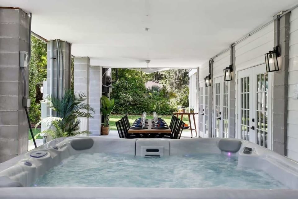 Hot Tub | Private Hot Tub | Private Estate