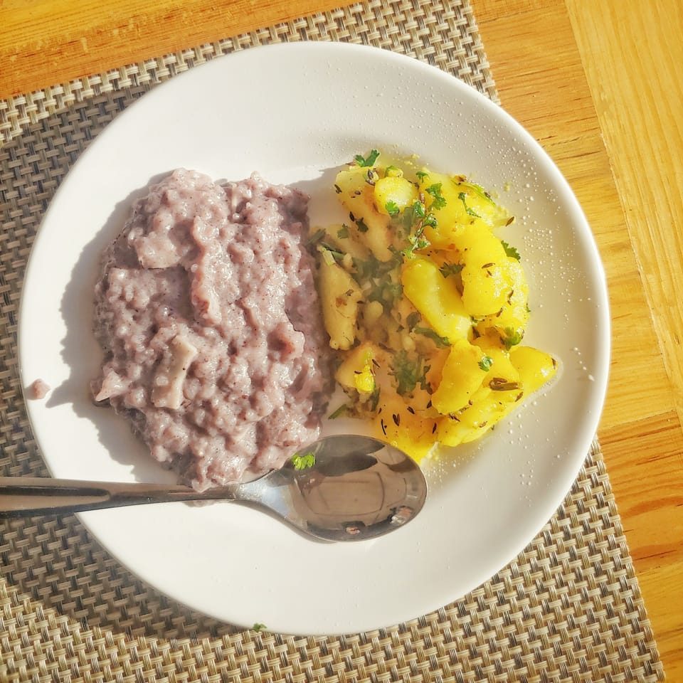 Free daily local cuisine breakfast