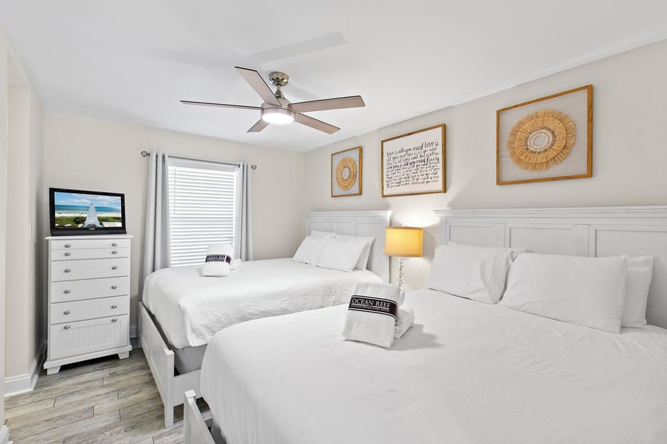 Beachwood Villas 14D Guest Bedroom 2