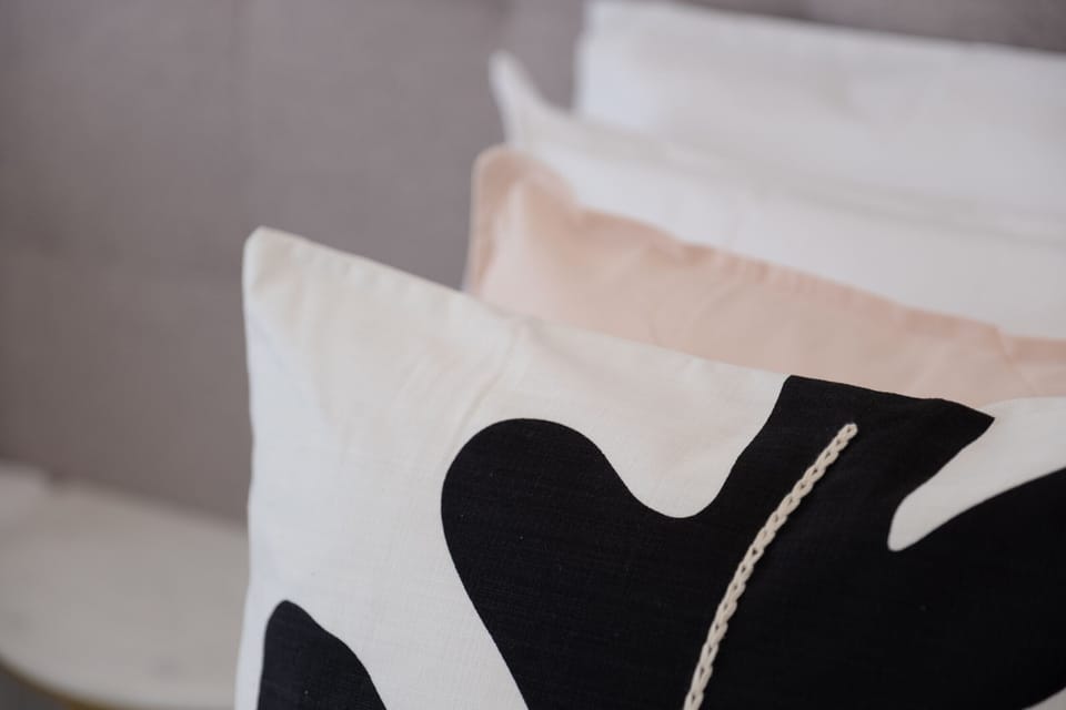 Bedroom details
