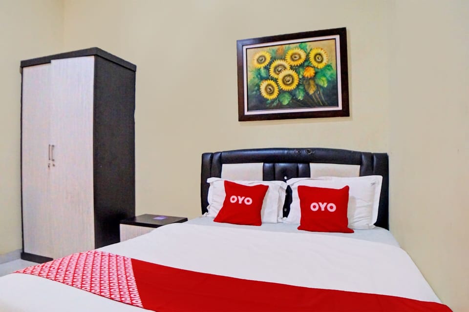 Standard Double Room | Laptop workspace, WiFi (free), bed sheets