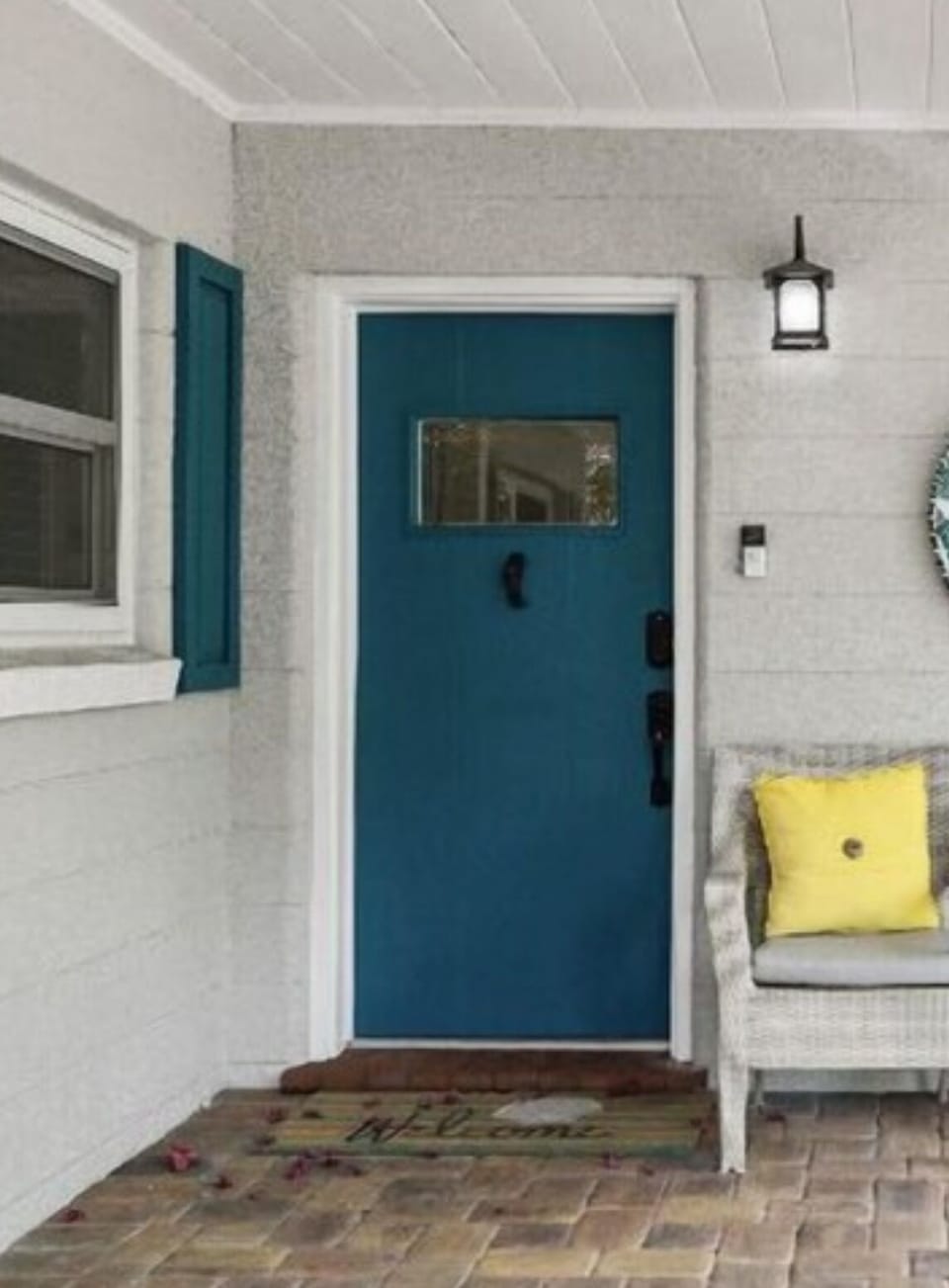 Location of camera #1 - front door. Covers part of driveway and front entry.