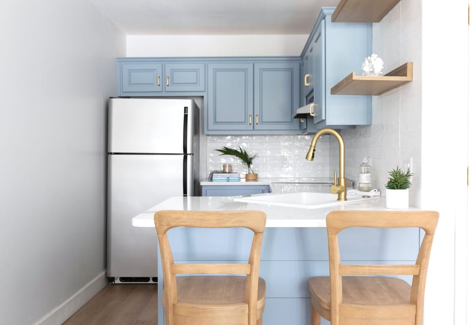 Full Kitchen with Refrigerator, Dishwasher, Oven, Stove & Microwave